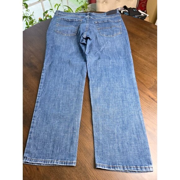 Lucky Brand Men's 223 StraExperience the perfect blend of comfort and style with - Picture 15 of 16